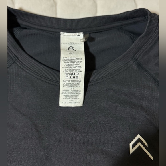 Oner Active- Go to Seamless Fitted Top in Coal - Picture 3 of 3